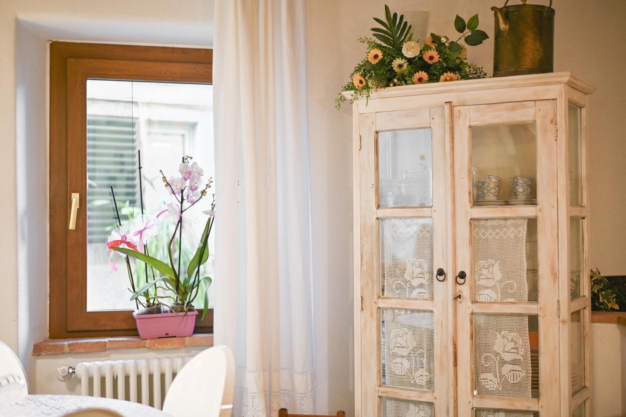 A Casa Da Nonna Elisa Apartment Кастел дел Пиано Екстериор снимка